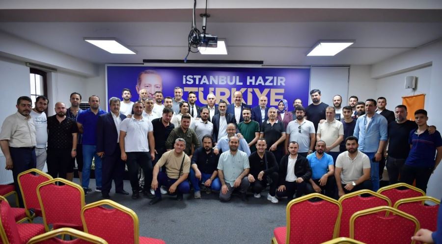 Siyasetin Yeni Yüzü: Mehmet Burak Akyürek
