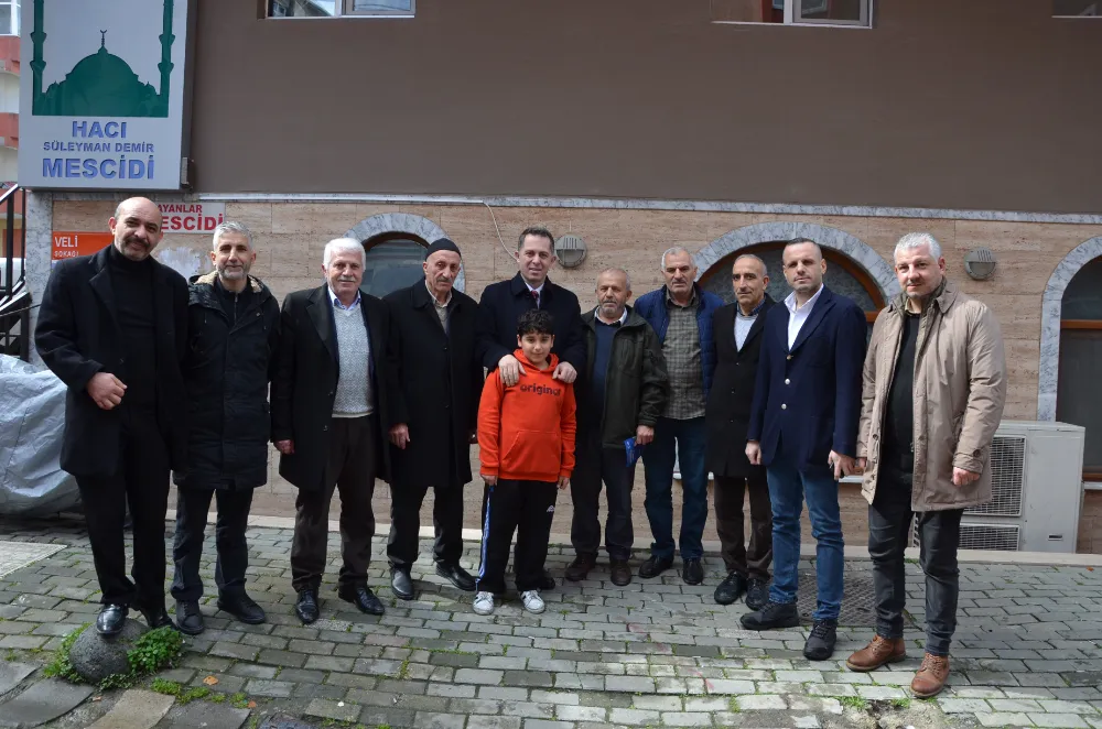 AVCILAR AKP BELEDİYE BAŞKAN ADAYI ABDULLAH KÜÇÜKOĞLU AVCILAR GÜMÜŞPALA MAHALLESİ ESNAF ZİYARETİNDE BULUNDU.