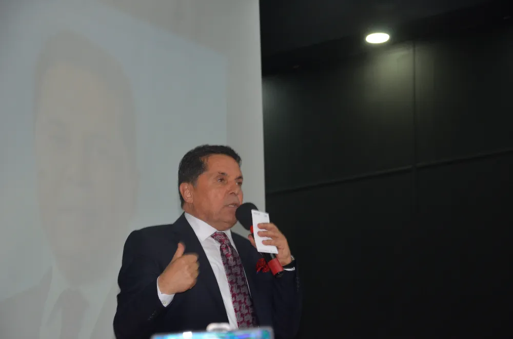 ESENYURTTA SİVİL TOPLUM KURULUŞLARI VE MUHTARLARLA İFTAR YEMEĞİNDE BİR ARAYA GELDİ.